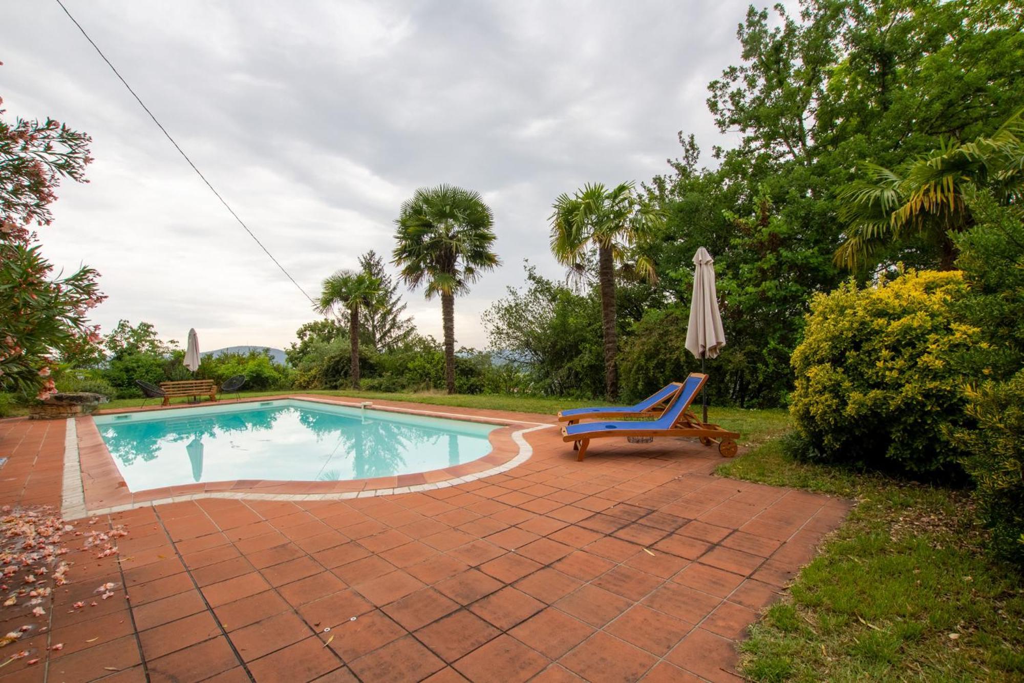 Vila Le Baron Perche Saint-Cyprien  Exteriér fotografie